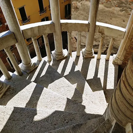 A Casa Di Peplis