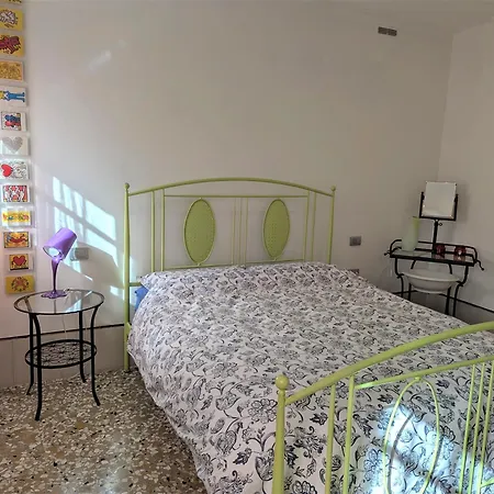 A Casa Di Peplis * Venise