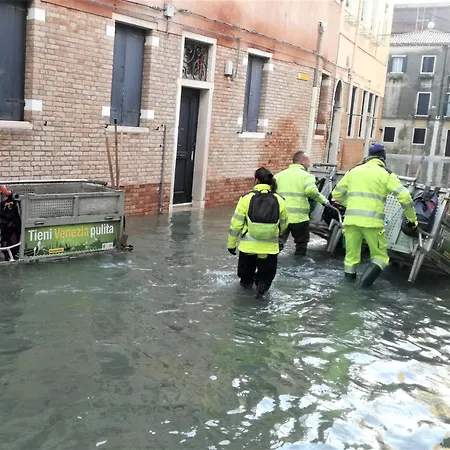 Διαμέρισμα A Casa Di Peplis Βενετία