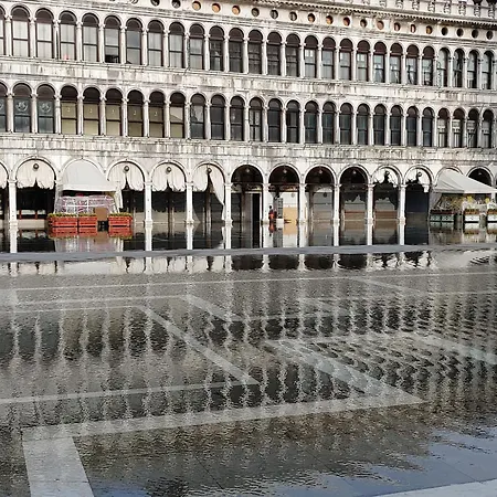 A Casa Di Peplis
